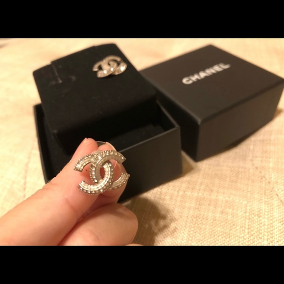 -SOLD- Authentic Chanel CC Crystal Stud Earrings - Picture 3 of 6